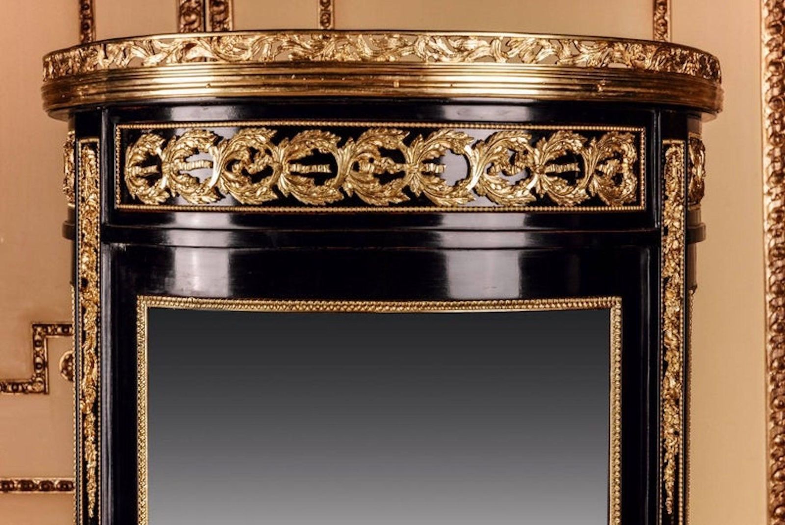 20th Century Louis XVI Classicist Style French Salon Vitrine photo 6073.0