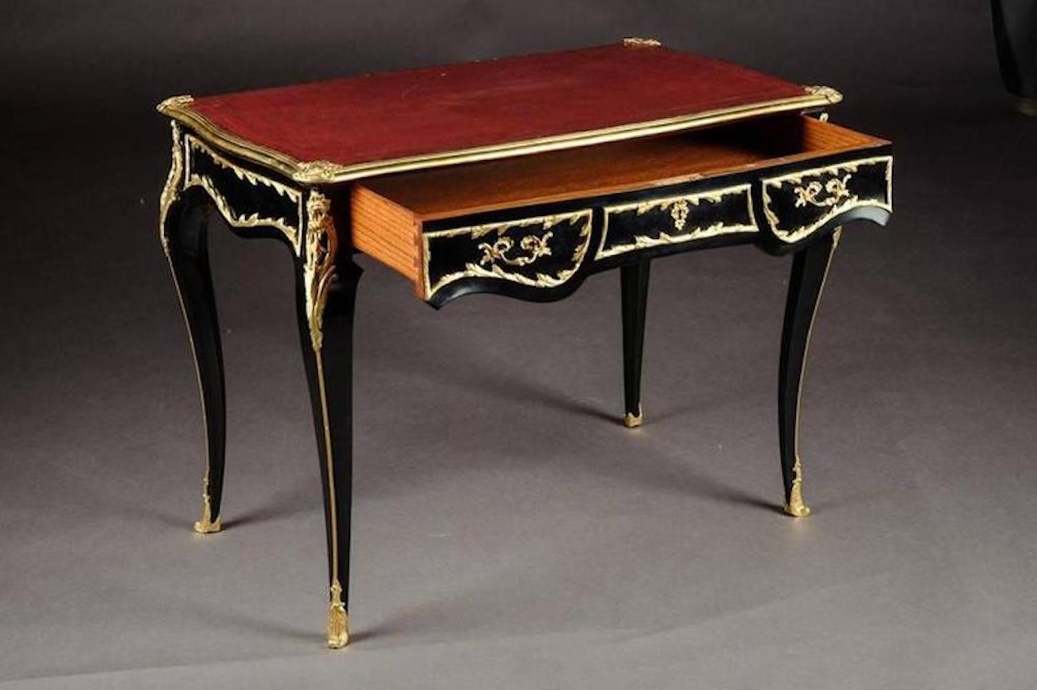 20th Century Louis XV Style Ladies Bureau Plat Or Desk photo for sale