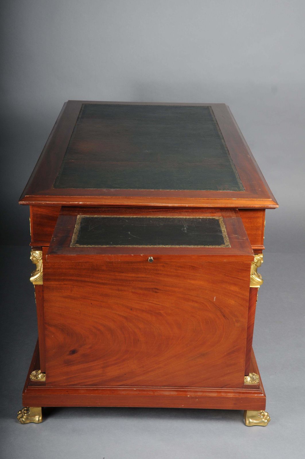 photo vinterior Royal Empire Desk/Bureau Plat, Gilt Bronze, 19th Century