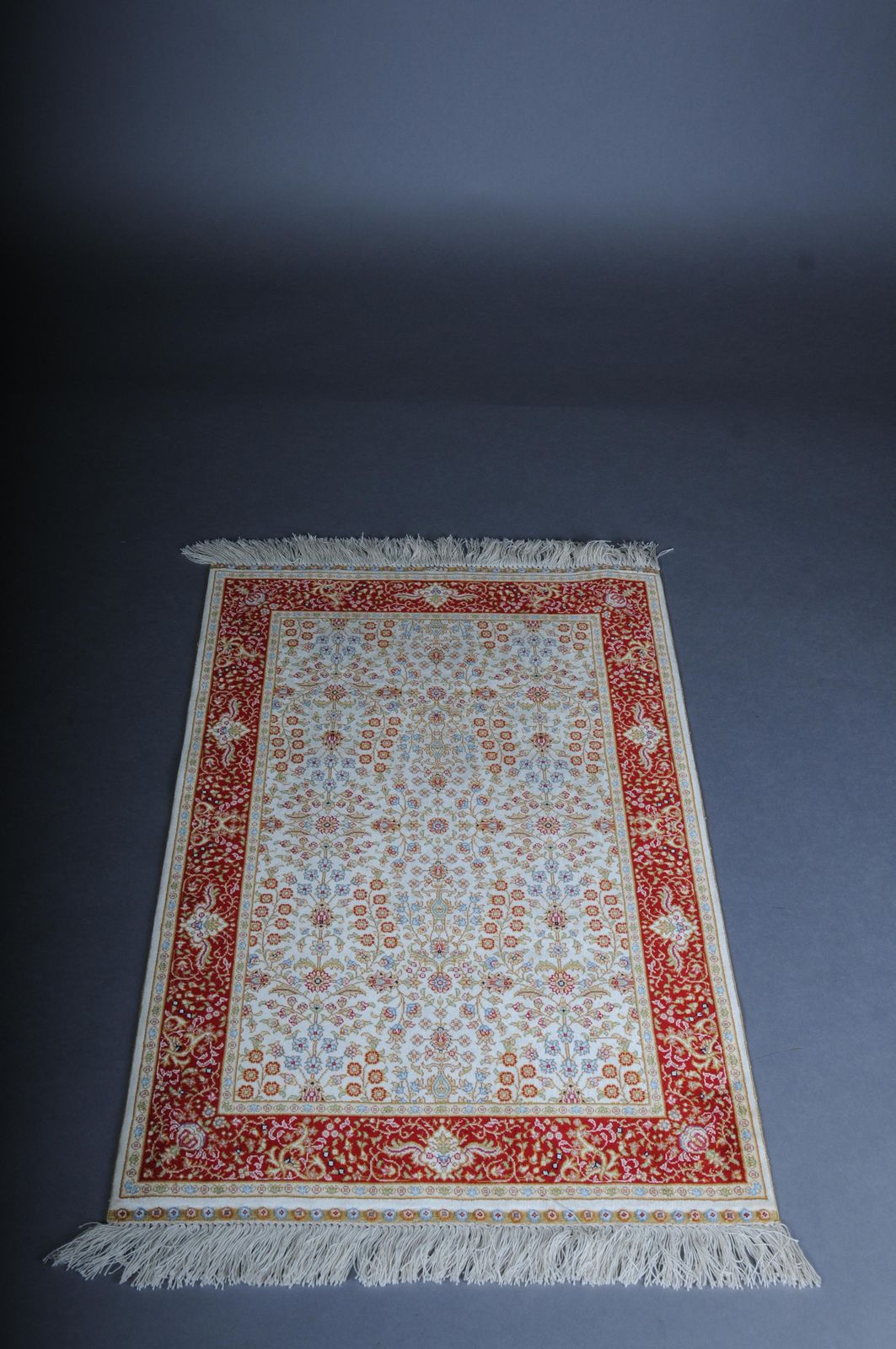photo vinterior Anatolian Prayer Rug/Tapestry Cotton/Silk, 20th Century