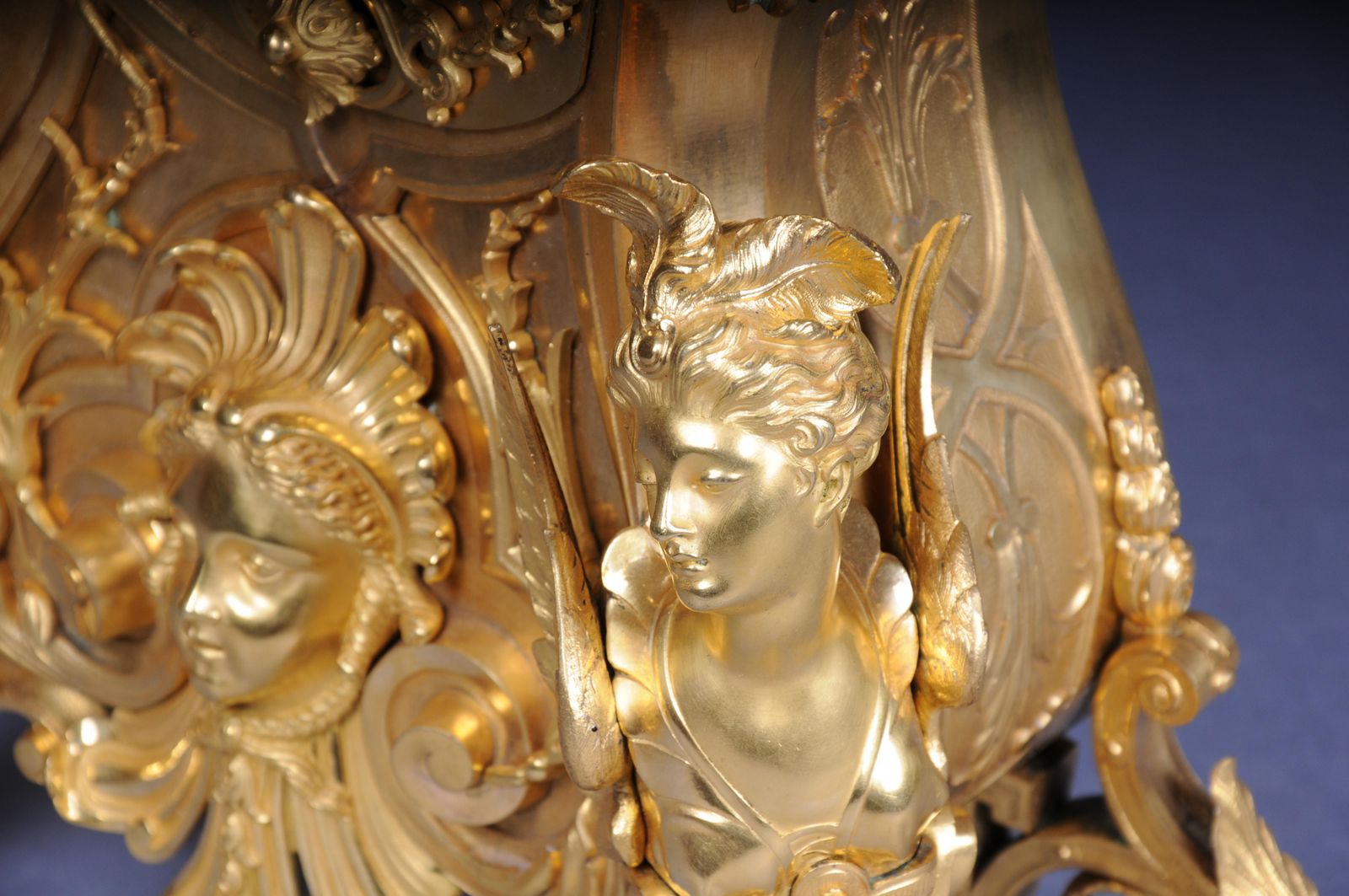 photo vintage Royal Fire Gilded Mantel Clock/Pendule Napoleon III, 1870, Paris, Signed Lantier