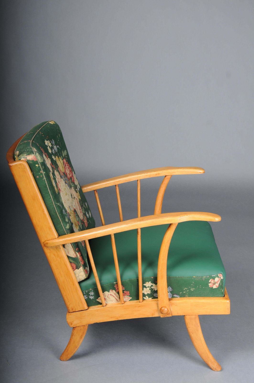 Impressive 1950s Armchair/Club Chair/Lounge Chair Paolo Buffa, Maple. photo buy