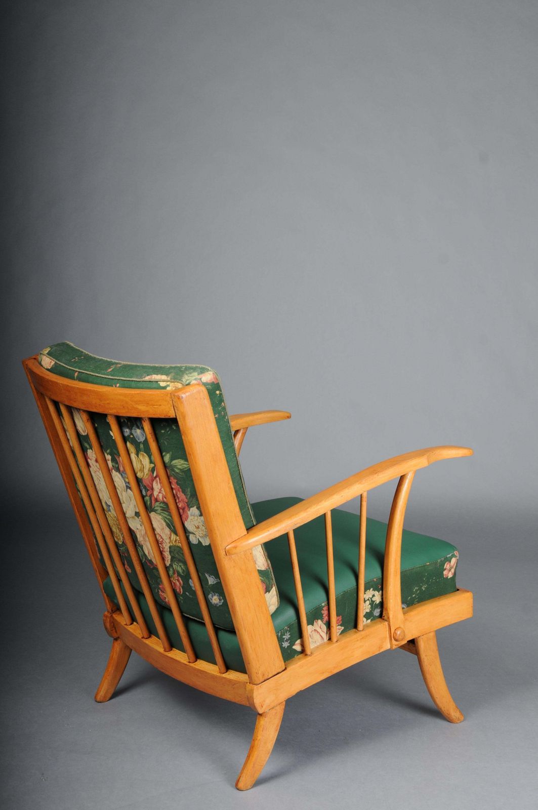 Impressive 1950s Armchair/Club Chair/Lounge Chair Paolo Buffa, Maple. photo vintage