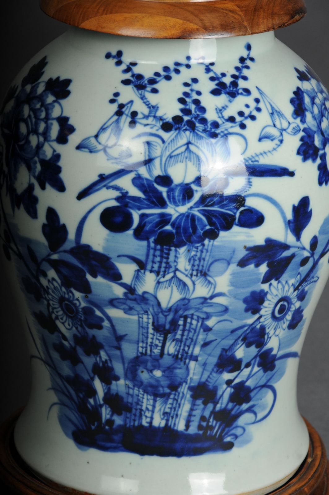 Large Asian Table Vase, Porcelain, 20th Century. photo 834.0