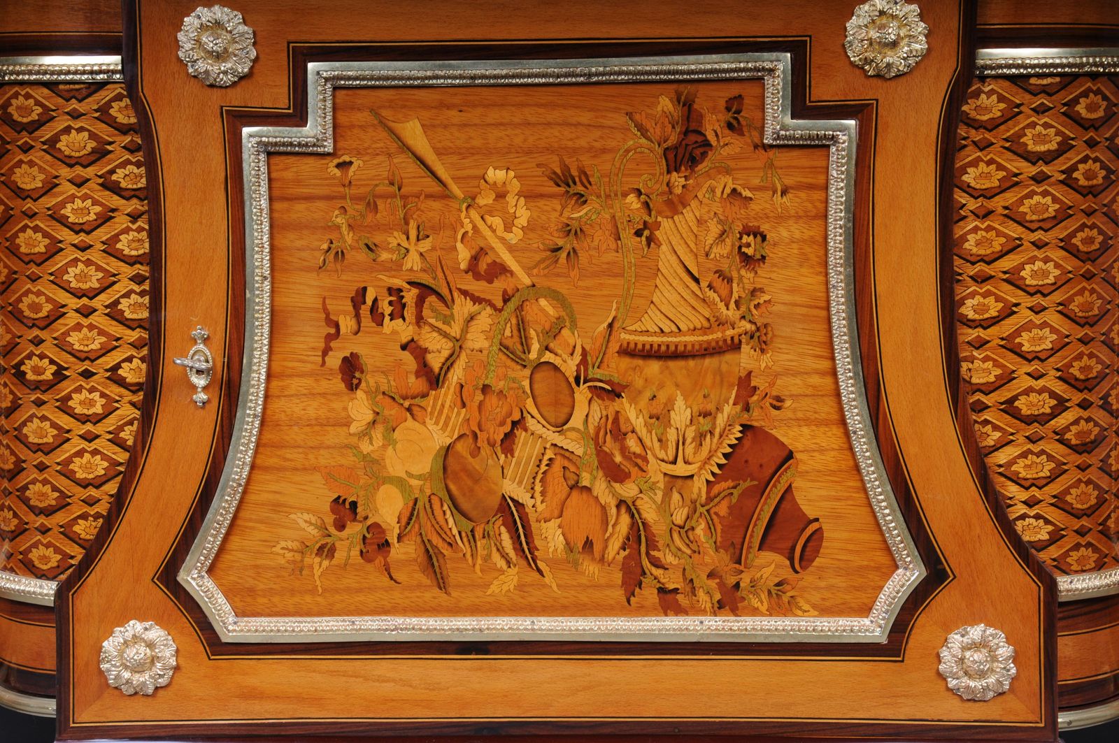 Royal Commode/Chest Of Drawers After Jean Henri Riesener photo vinterior