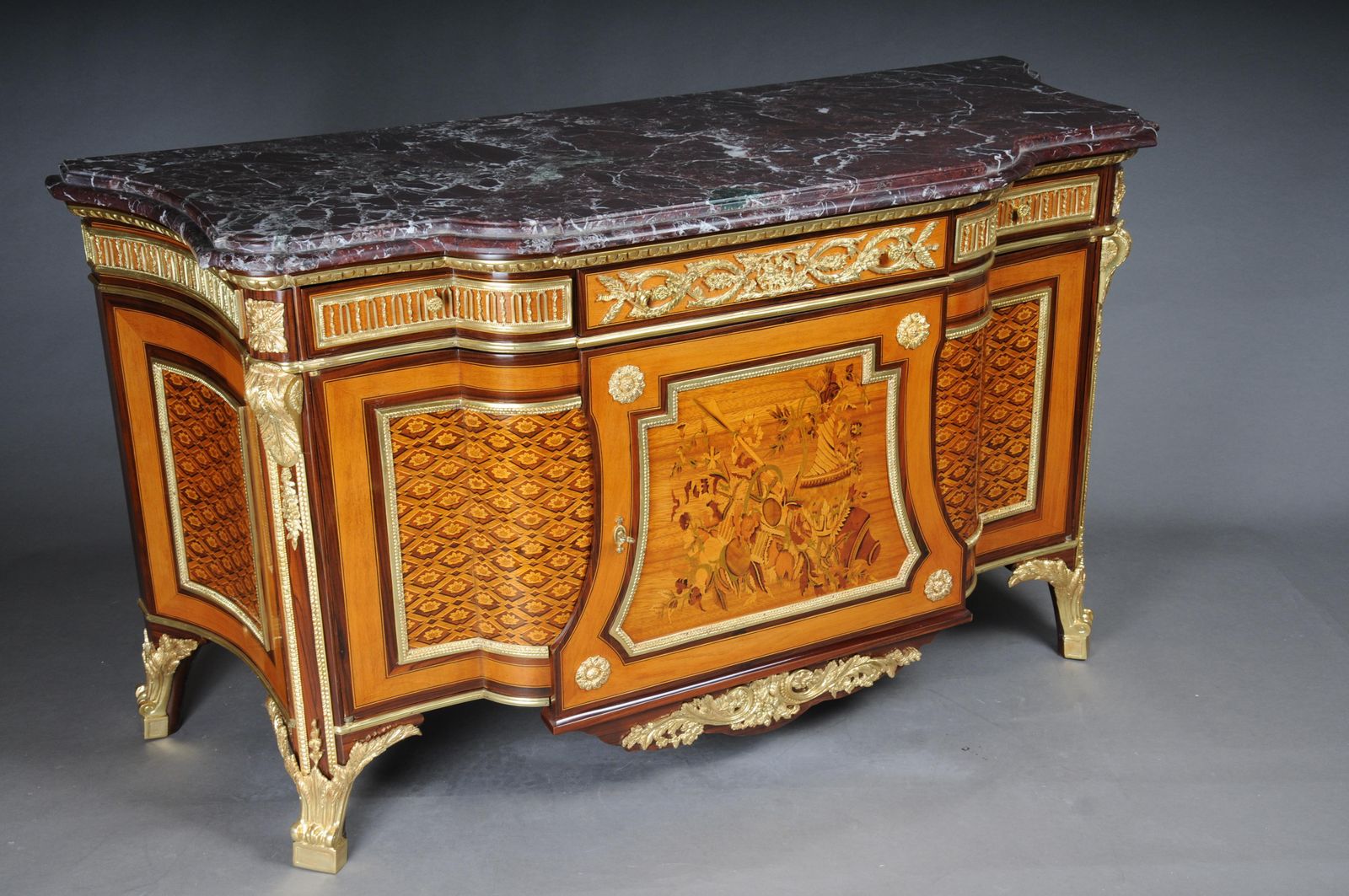 12441.0 Royal Commode/Chest Of Drawers After Jean Henri Riesener photo