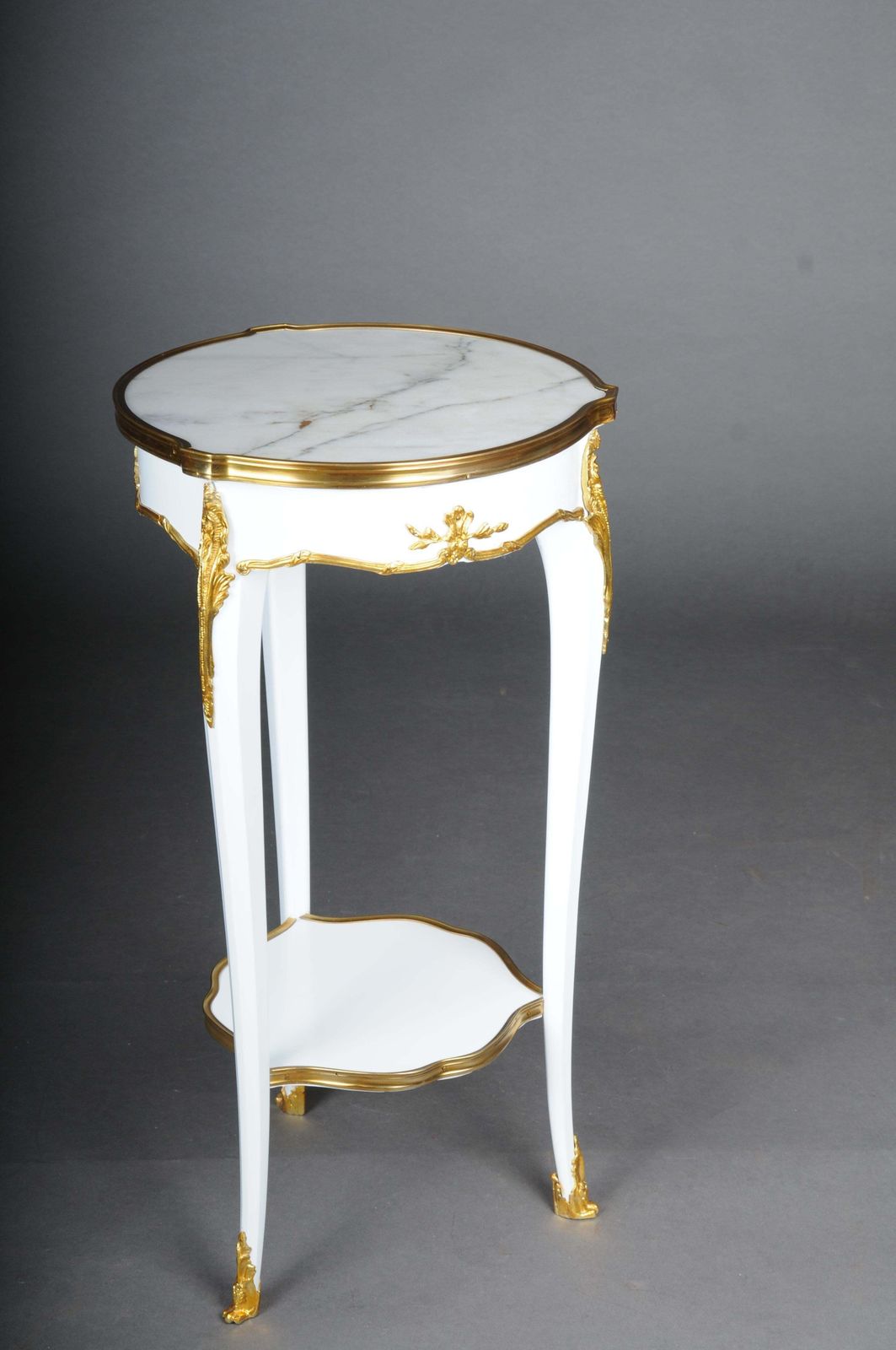 20th Century French Salon Side Table In Louis XV After F. Linke, White photo vinterior