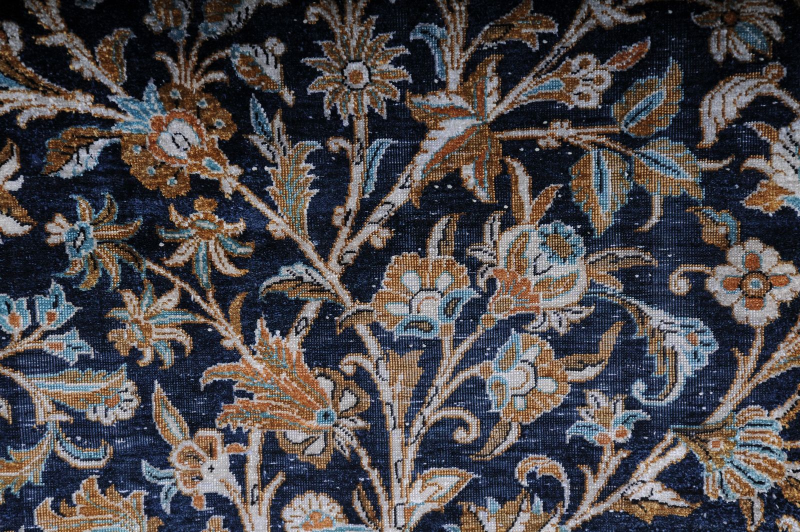 Oriental Carpet/Bridge Silk Paradise Garden 20th Century photo Textiles