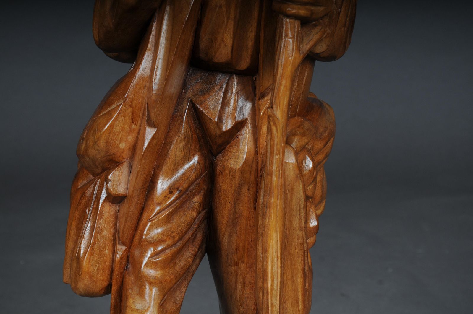 20th Century Wooden Sculpture Ranger With Child Lime Wood, South German photo 761.0