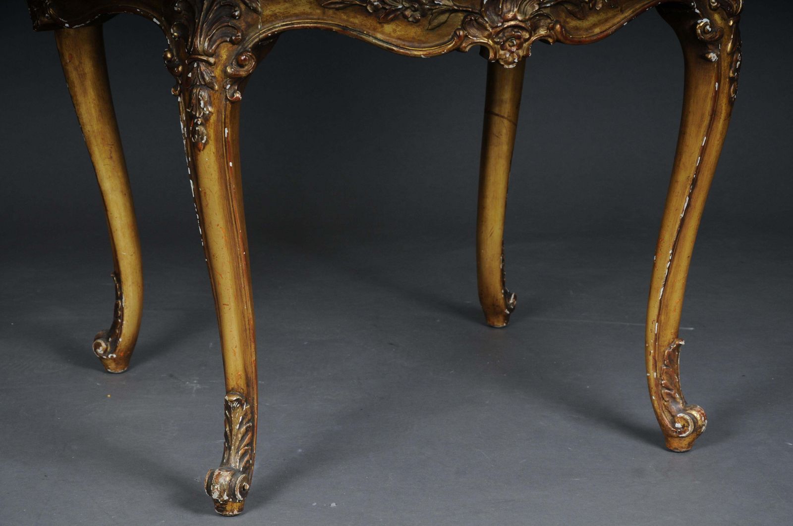 1819.0 Antique Round Salon/Coffee Table, Louis XV Circa 1900. Gold With Marble Top photo