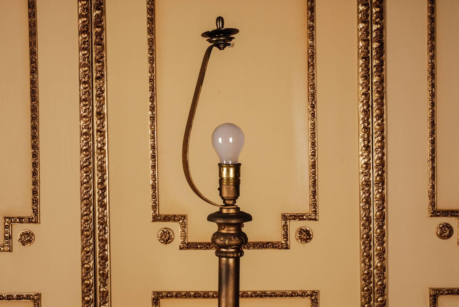 19th Century Napoleon III Museale Floor Lamp Petroleum Lamp photo for sale