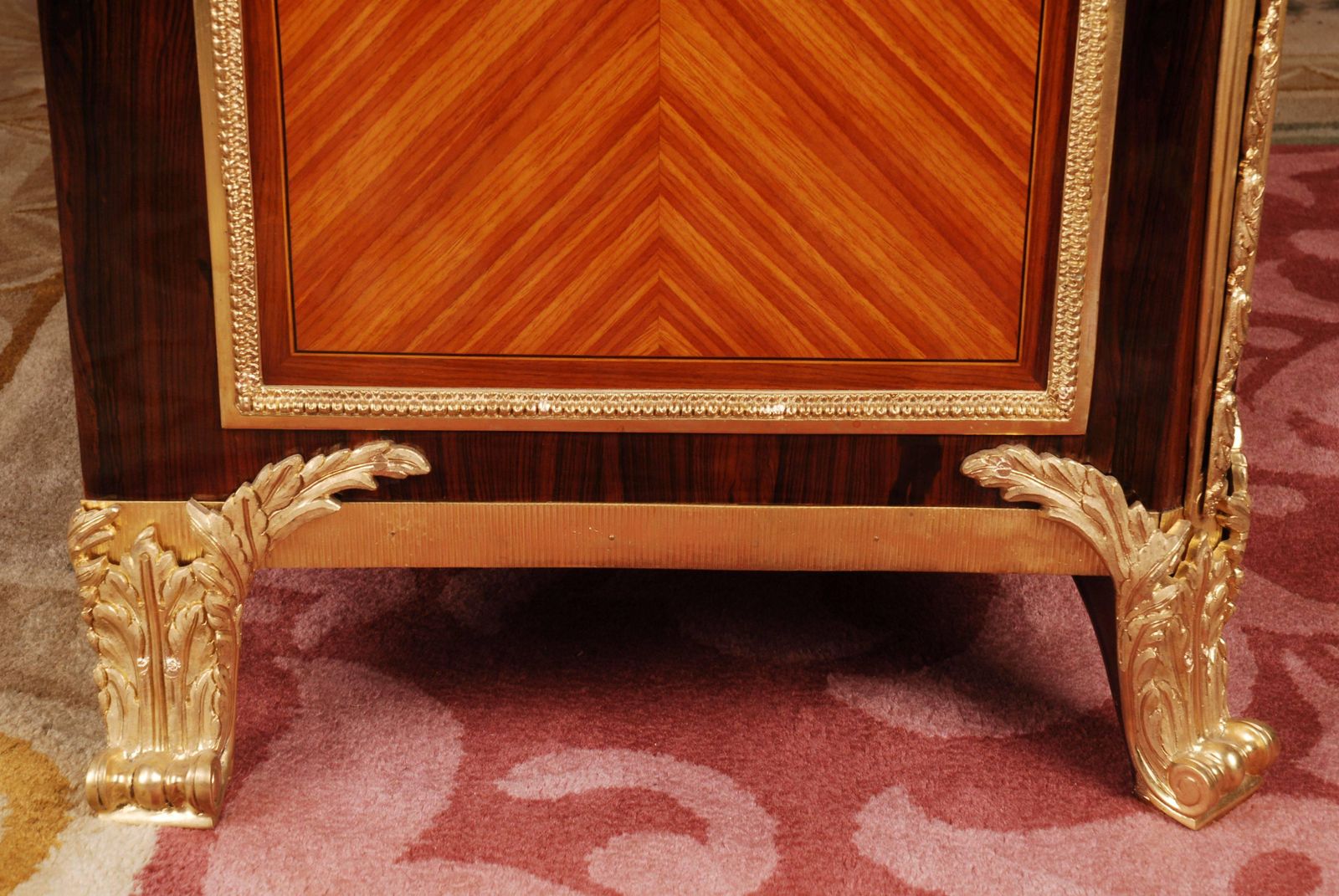 photo furniture 20th Century Commode/Console After Jean Henri Riesener, Gold