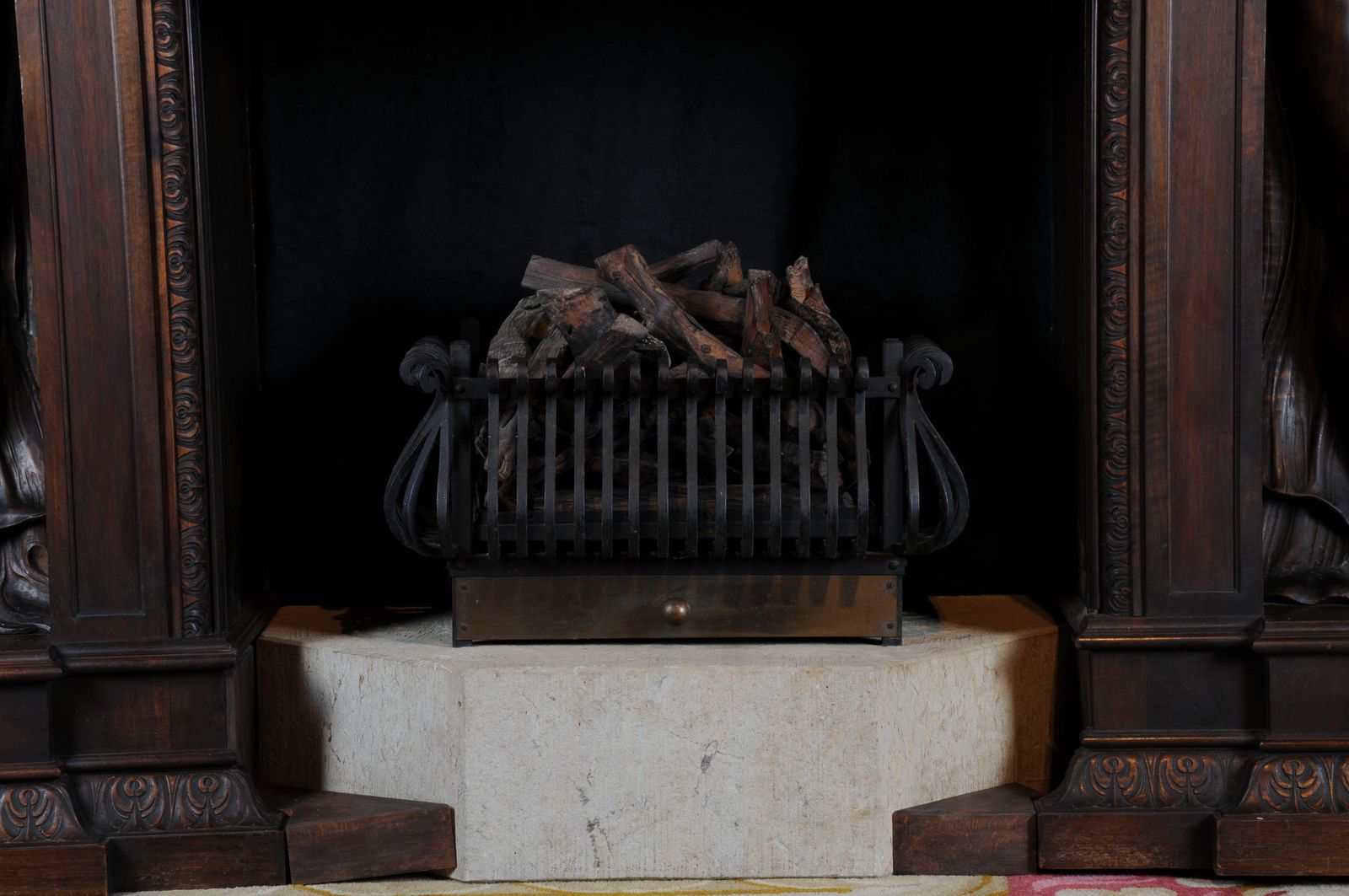 photo vinterior Monumental Figures Fireplace Neo Renaissance 19th Century Walnut