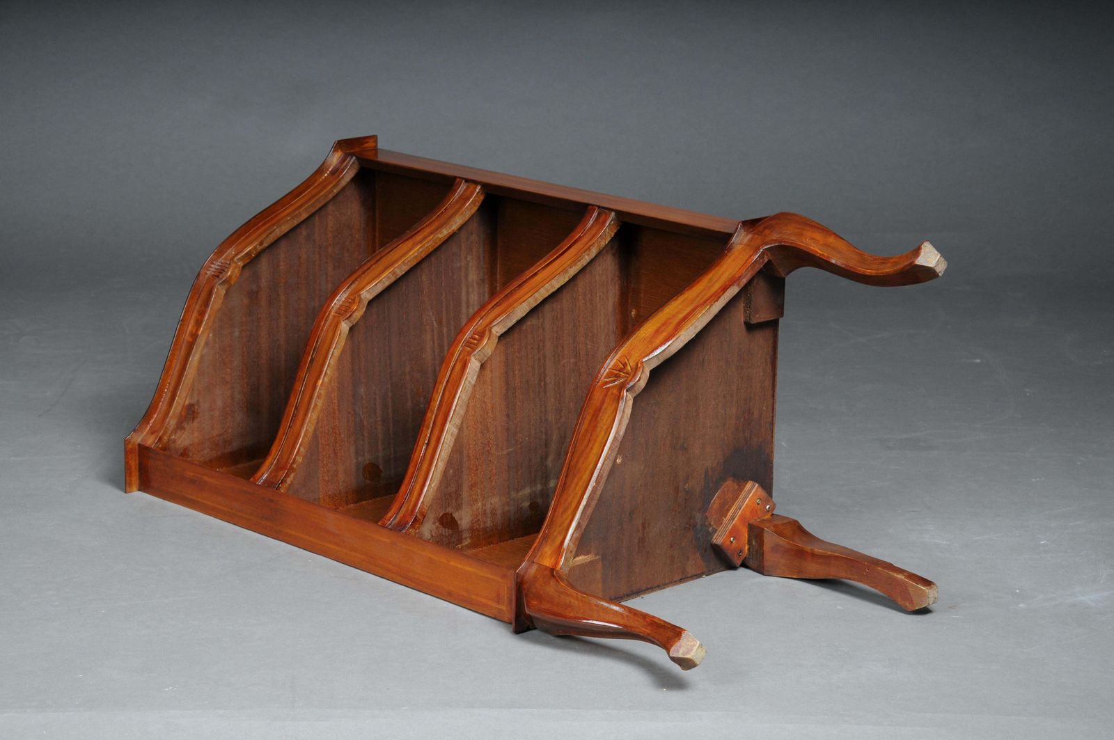 837.0 Decorative Corner Dresser/Corner Shelf, England, 20th Century photo
