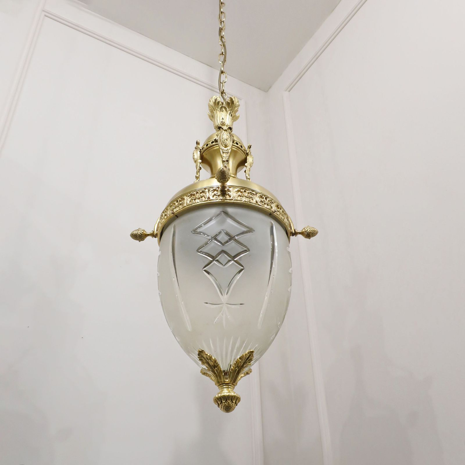 Substantial French Louis XVI Style Bronze Gilt & Frosted Glass Pendant Lantern photo vinterior