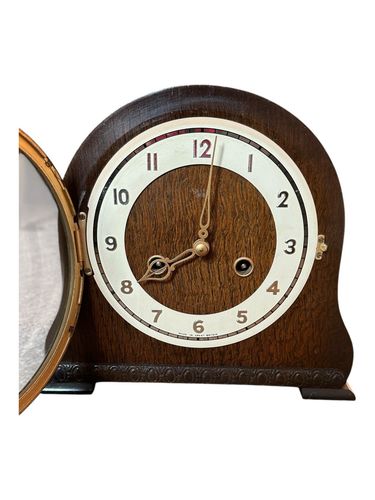Smiths English 30’s Striking Hammer Mechanical Mantle Clock Oak Very Pretty photo furniture