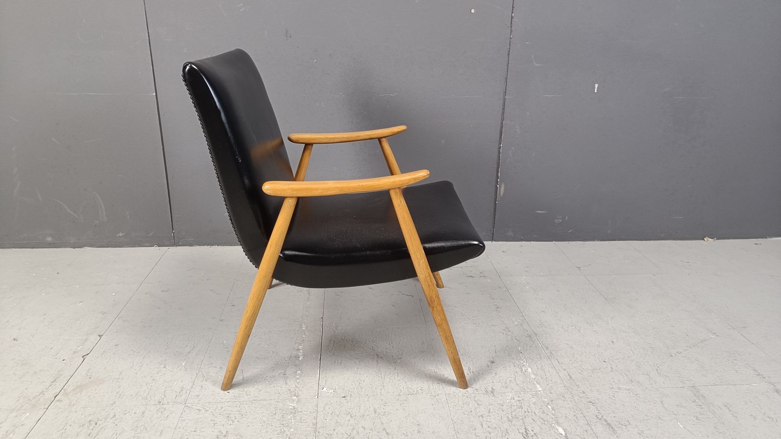 photo furniture Mid Century Scandinavian Armchair, 1960s
