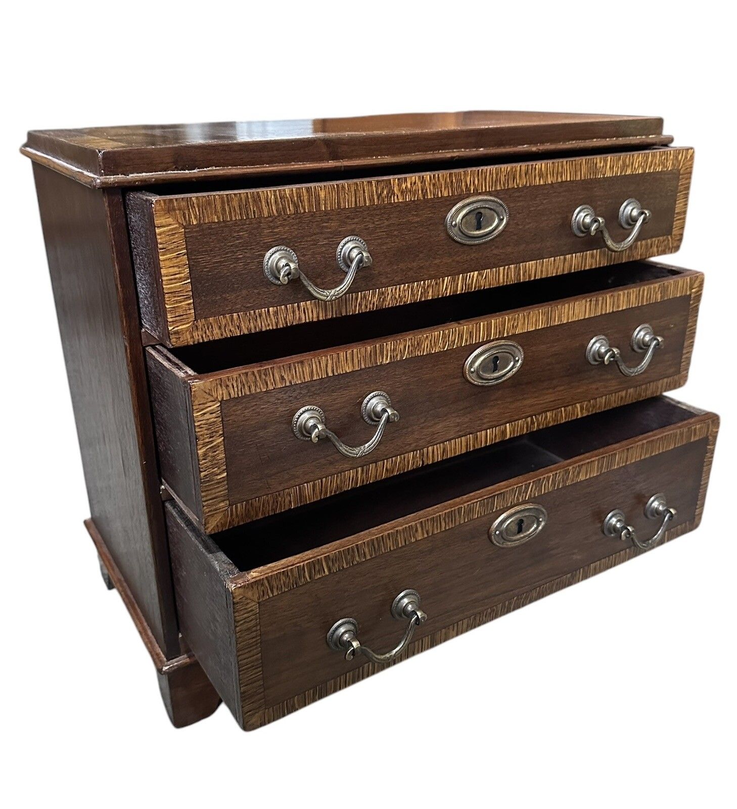 Antique Miniature Apprentice Tabletop Chest Of Drawers Graduated Drawers photo 295.0