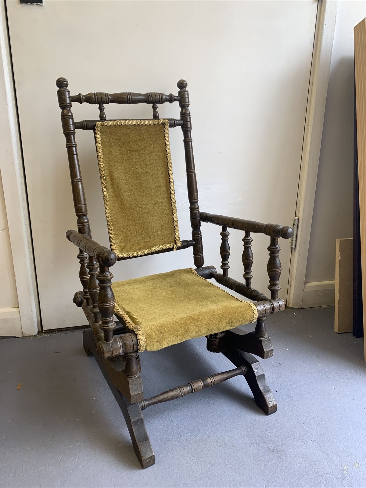Antique Victorian Edwardian Oak Bobbing Chair Rocking Chair Child Teddy Doll￼ photo furniture