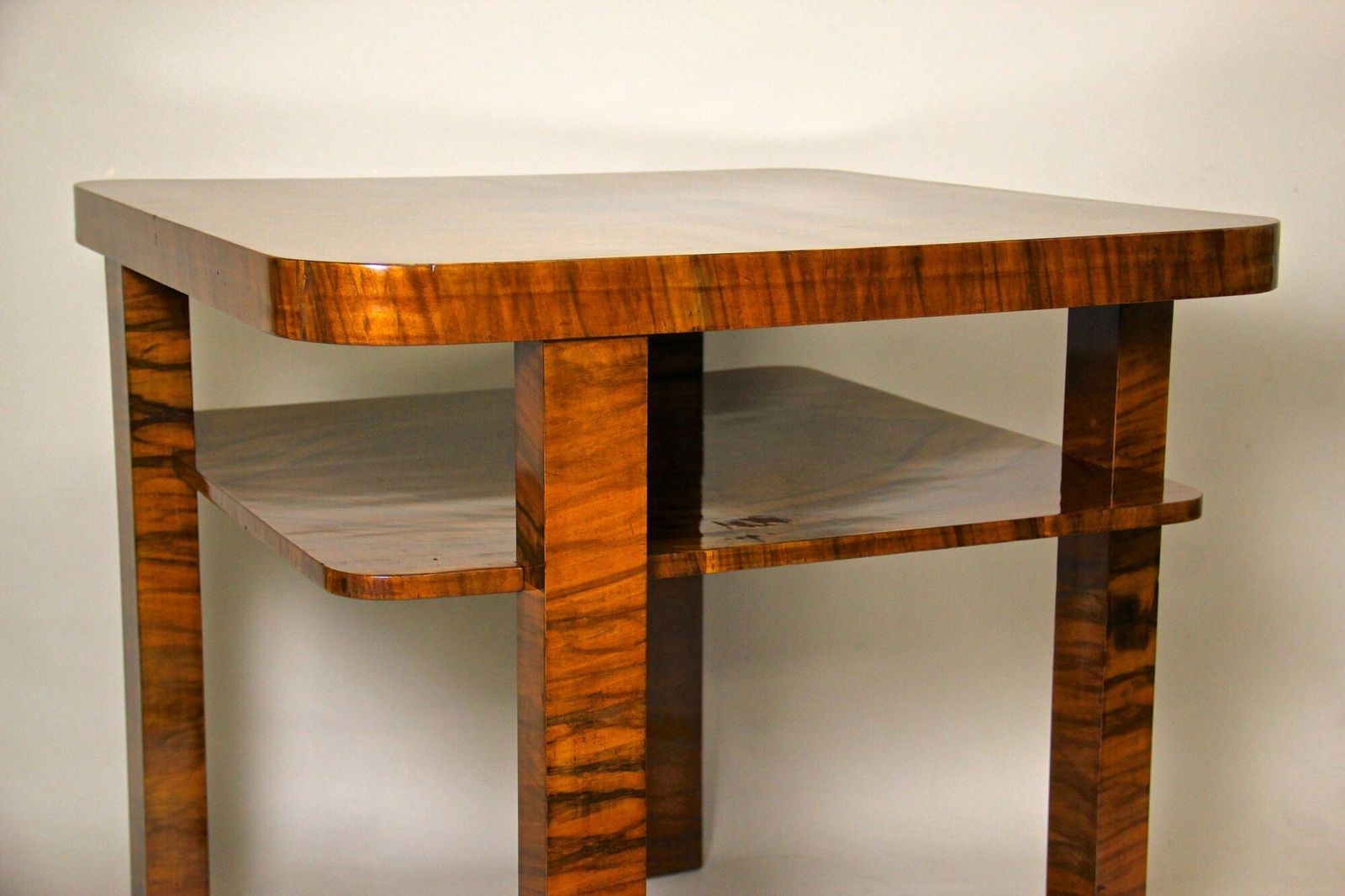 Art Deco Nut Wood Side Table Shellac   Polished, At Circa 1920 photo Furniture