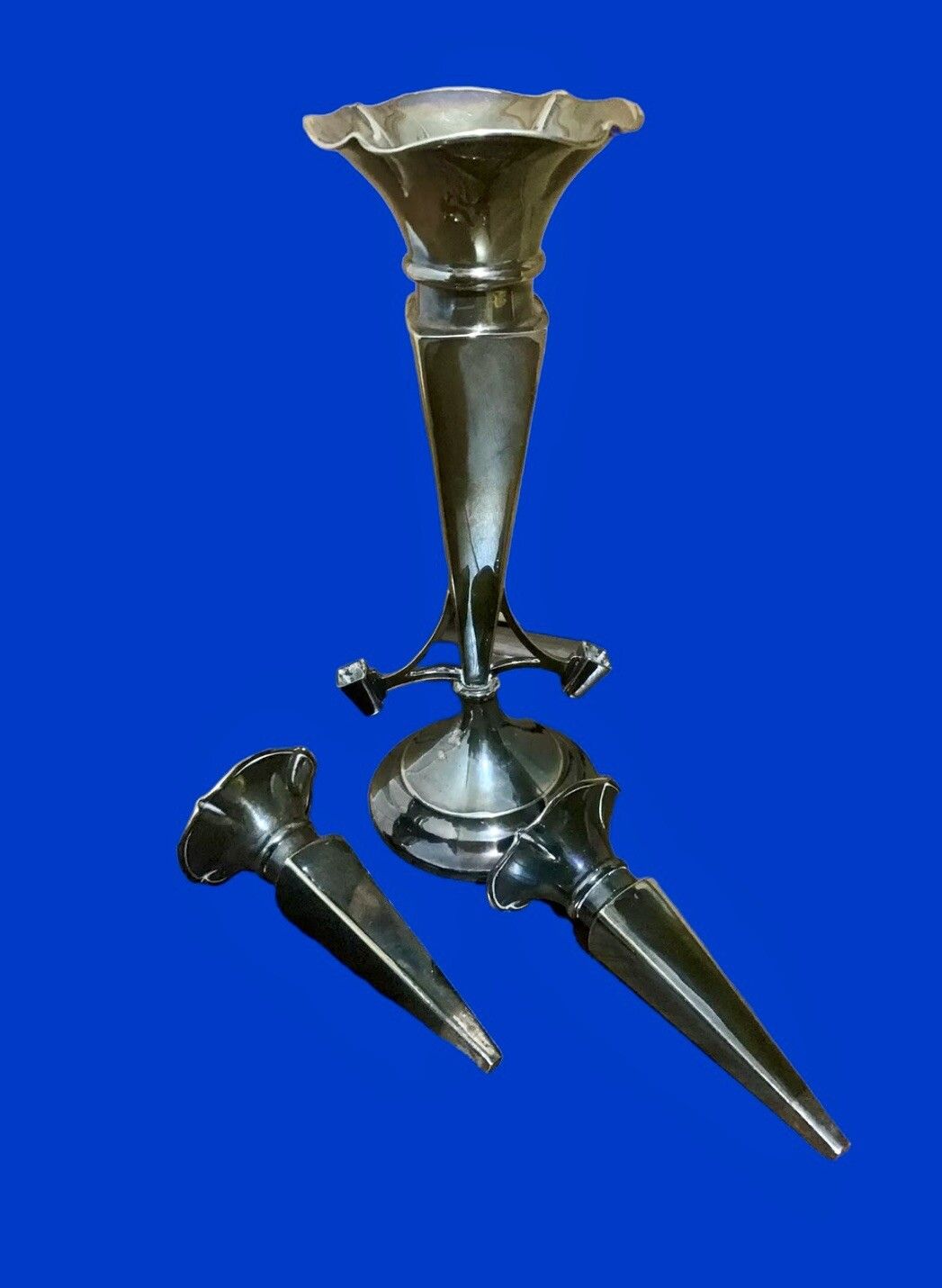 Superb Antique Silver Plated￼ Epergne Trumpet Vases Centre Piece photo 55.0