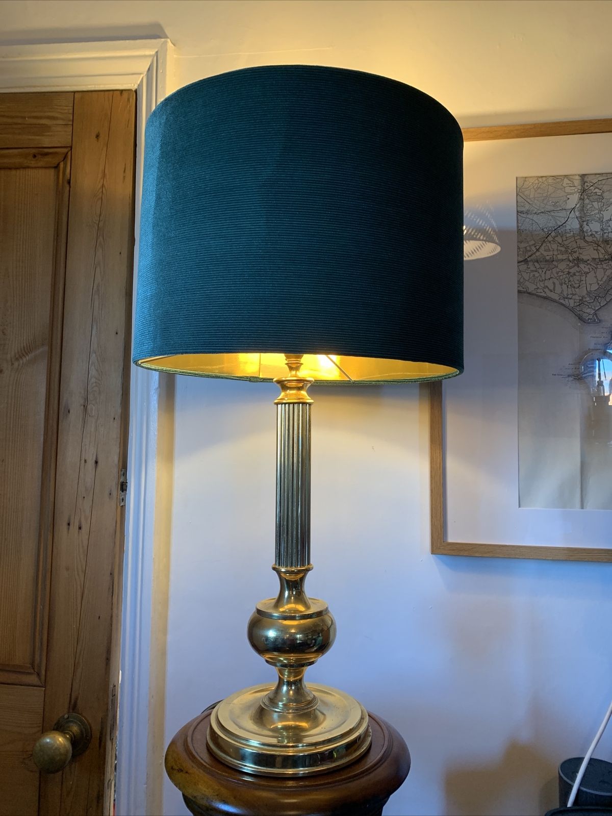 Vintage 70’s Large Brass Lamp With Emerald Green Shade / Gorgeous photo furniture