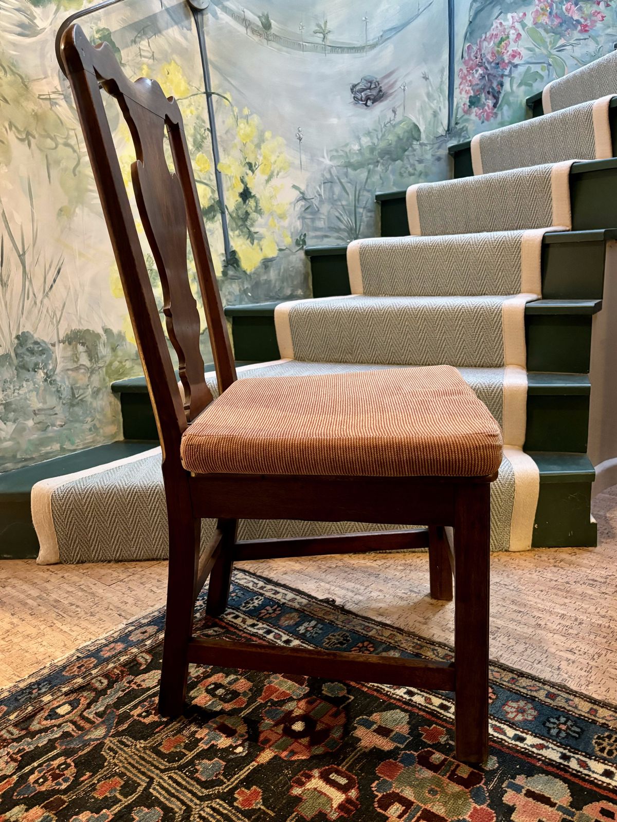 photo furniture Four 18th Century Oak, Elm And Fruitwood Standard Dining Chairs