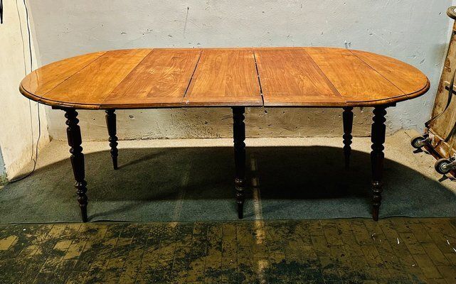 Late 19th Century Slatted Table In Italian National Walnut photo for sale