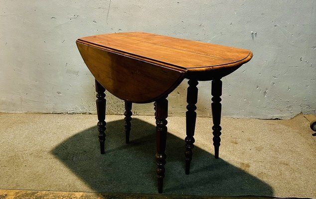 Late 19th Century Slatted Table In Italian National Walnut photo vintage