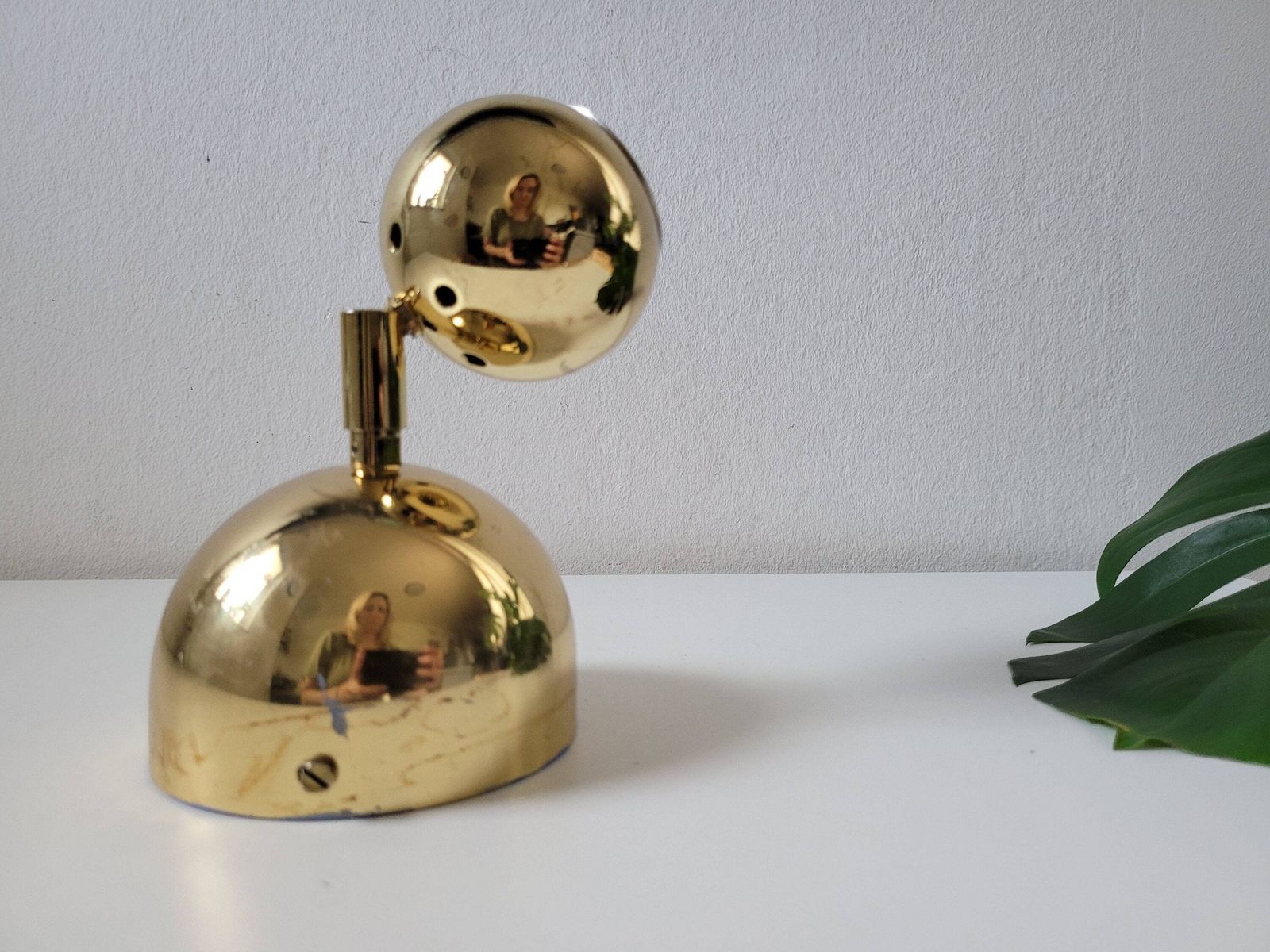 Vintage Eye Ball Lamp, Retro Wall Lamp, Brass Lamp, Golden Wall Light, 80's Lamps, Bedside Light, Holywood Regency Style, Spotlight photo Lighting