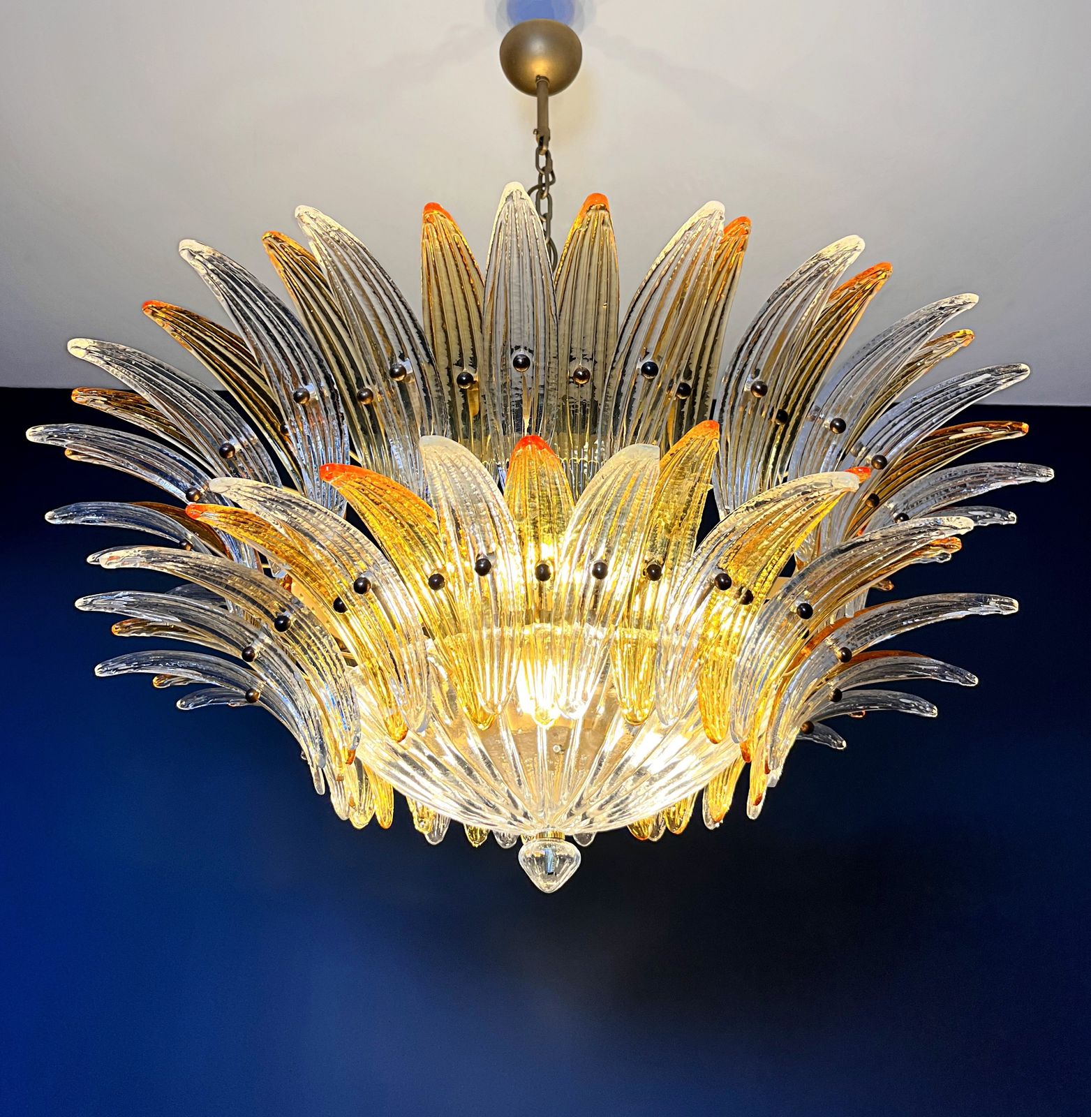 photo furniture Murano Chandelier Original Palmette, Two Levels, 82 Amber And Clear Glasses