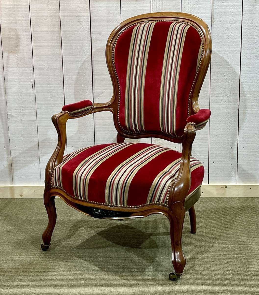 Napoleon III Armchair Late 19th Century In Walnut photo Furniture