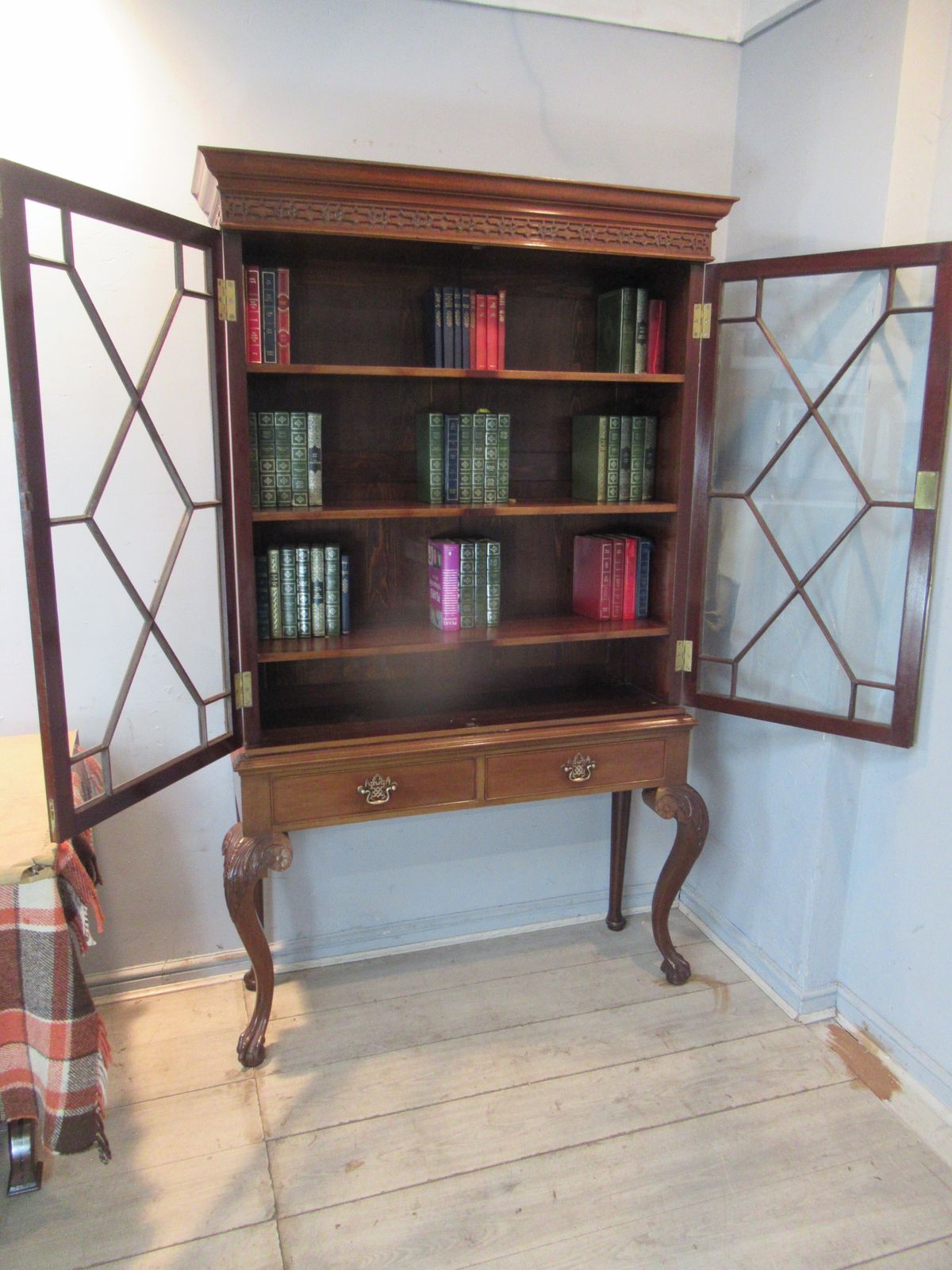 Chippendale   Style Mahogany   Bookcase Dating   From Around  The 1910s photo furniture