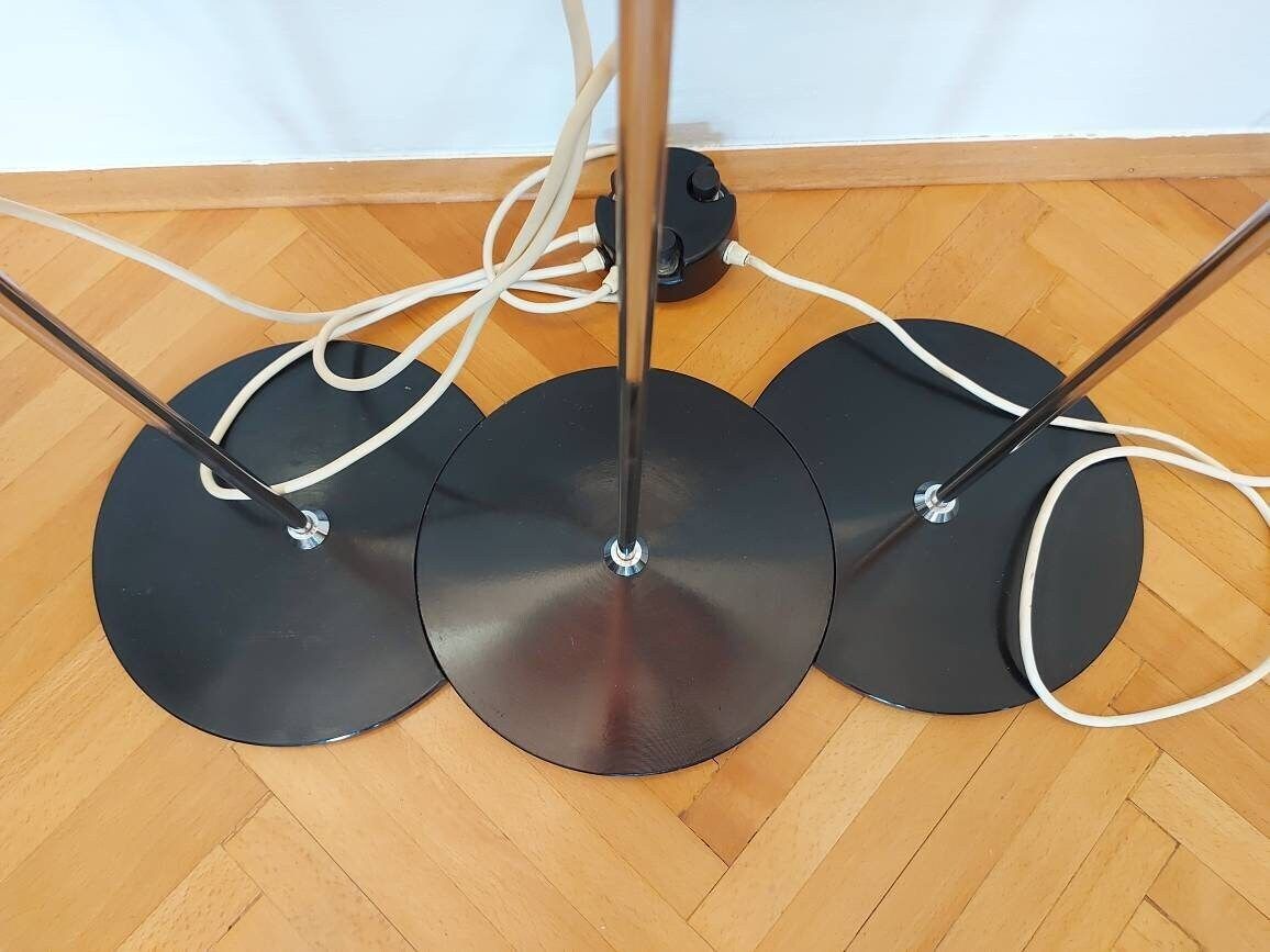 Extra Rare Floor Lamp / Franco Bresciani For Harvey Guzzini Manta / Mid Century Modern / Space Age Lamp / 70's Lamps / Retro Lamps Mushroom photo vinterior