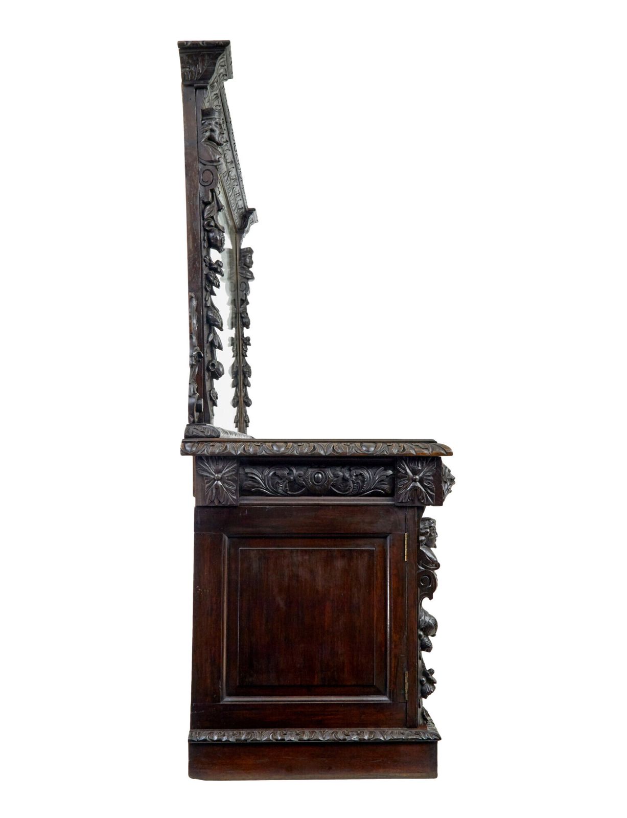 19th Century Carved Oak Mirrored Sideboard Of Grand Proportions photo vinterior