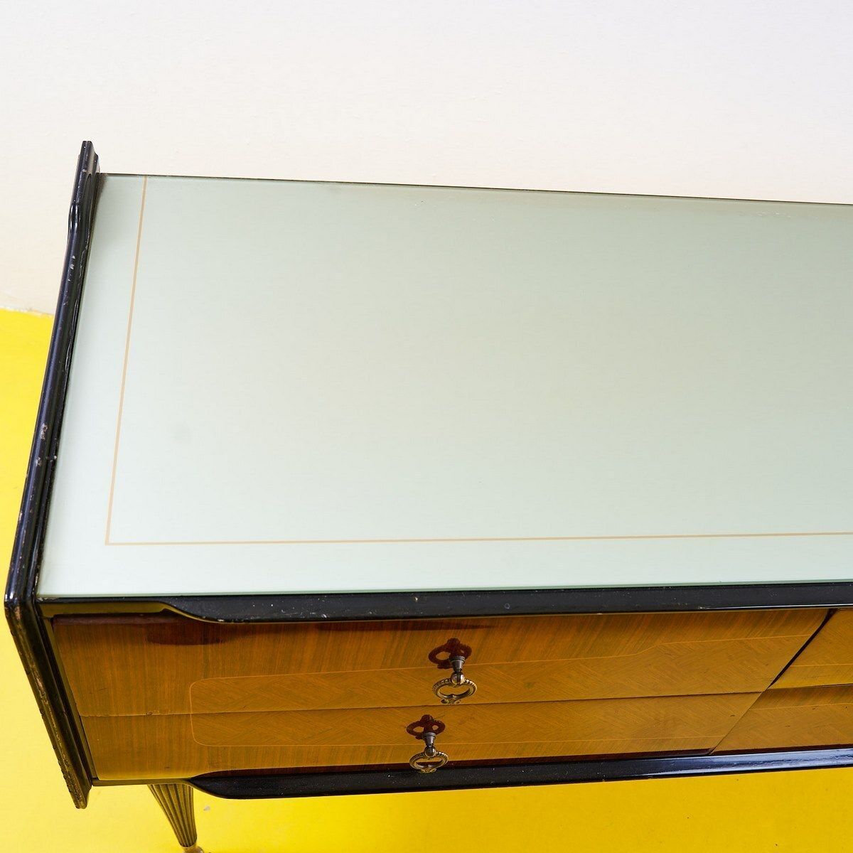 photo furniture 50's Wooden Sideboard With Glass Top