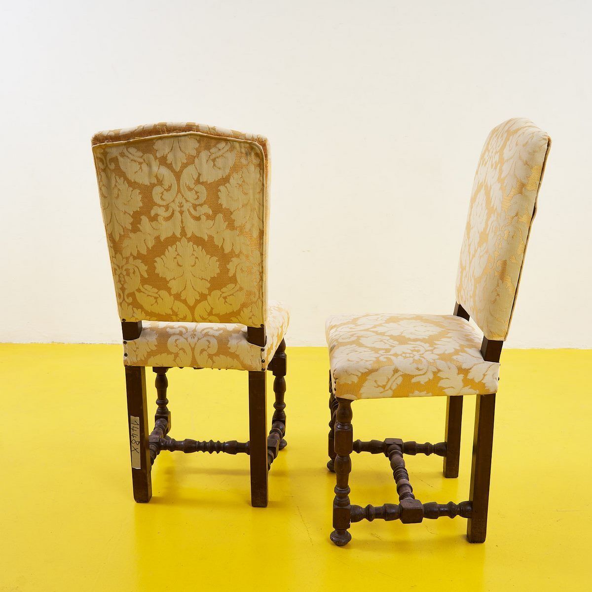 Pair Of Wooden Chairs A Rocchetto Bolognesi photo vinterior