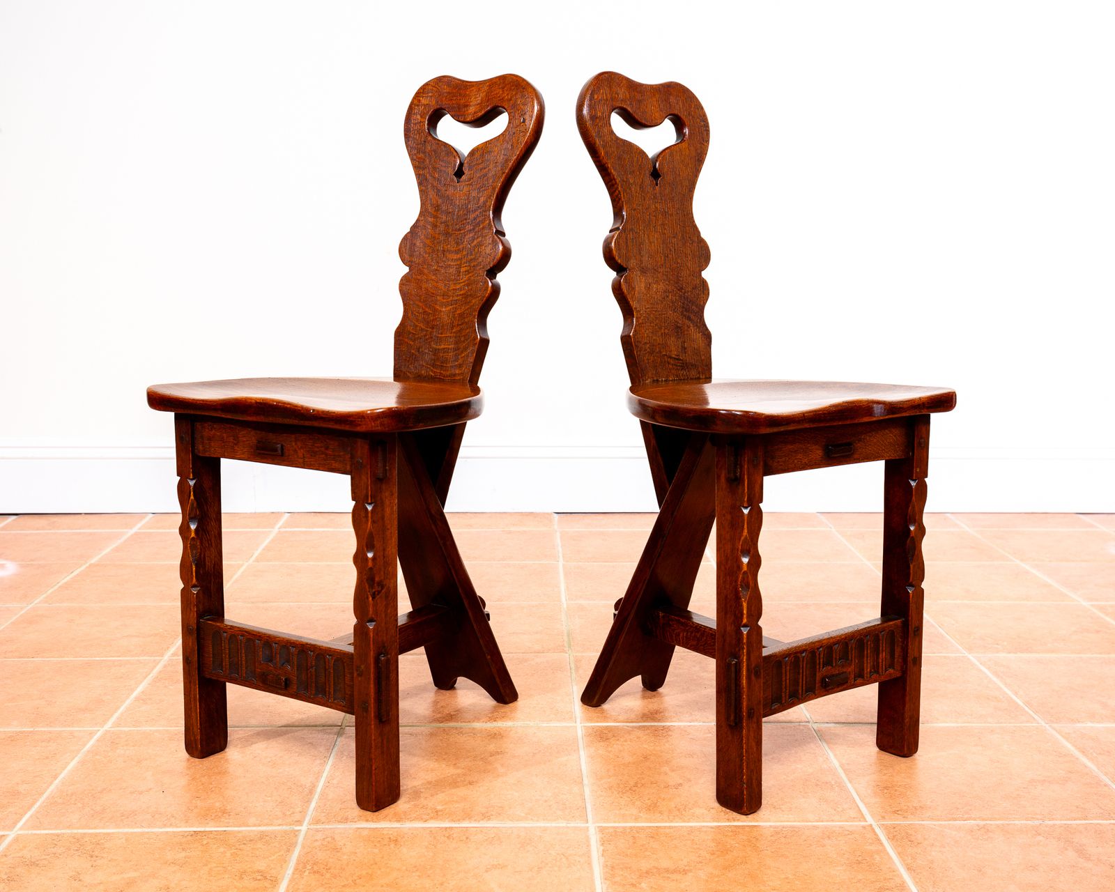 Vintage Arts & Crafts Chairs Pair Hall Side Dining Chairs By Rupert Griffiths Rusti.C Cotswold School Traditiona.L Mission Craftsman Mid Century Mcm