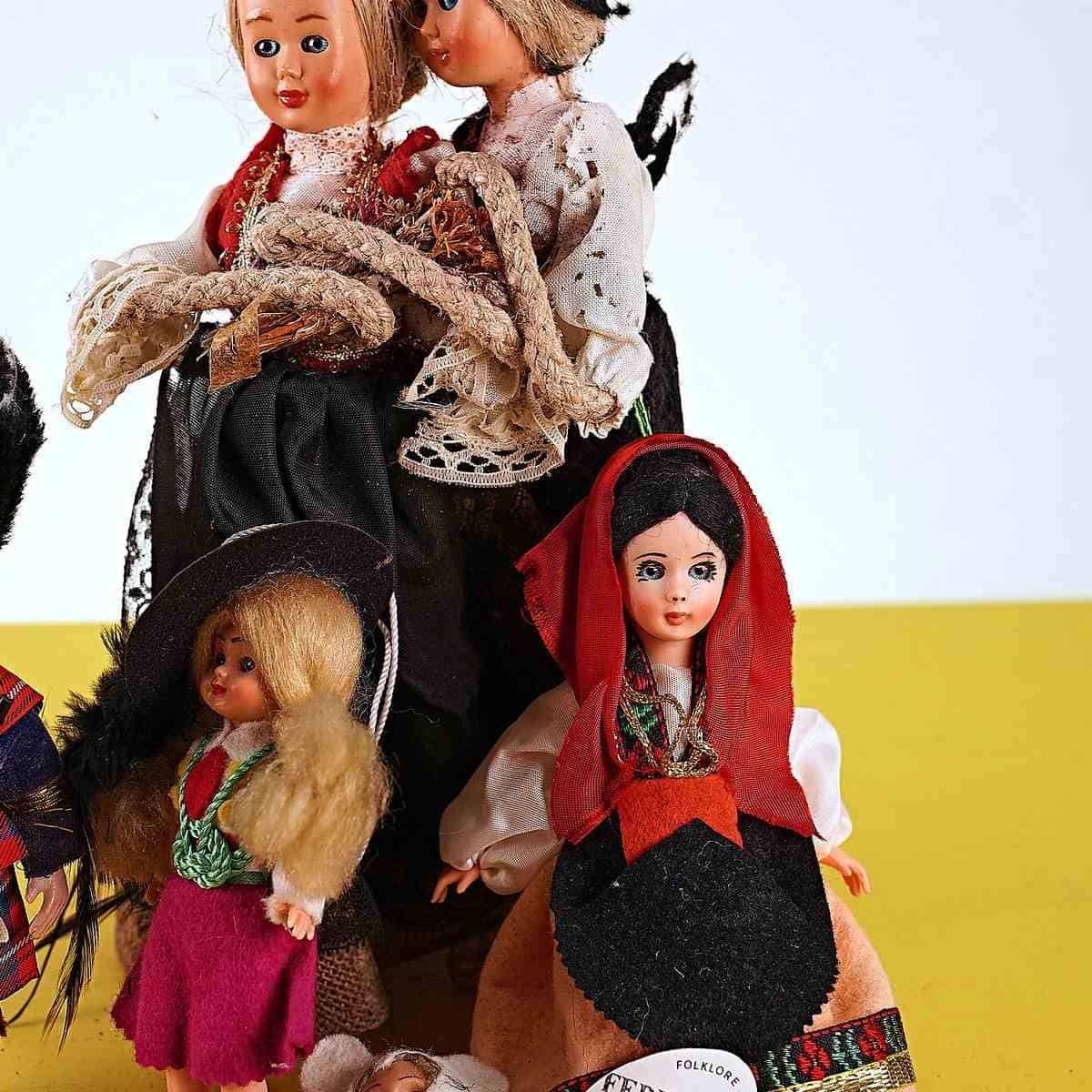Vintage Dolls With Open Close Eyes 6 Pieces photo for sale