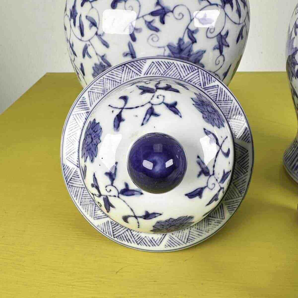 Pair Of Chinese Ceramic Vases photo 226.0