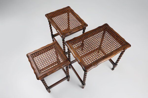 photo vinterior 20th Century Oak And Rattan Nesting Tables, Set Of 3