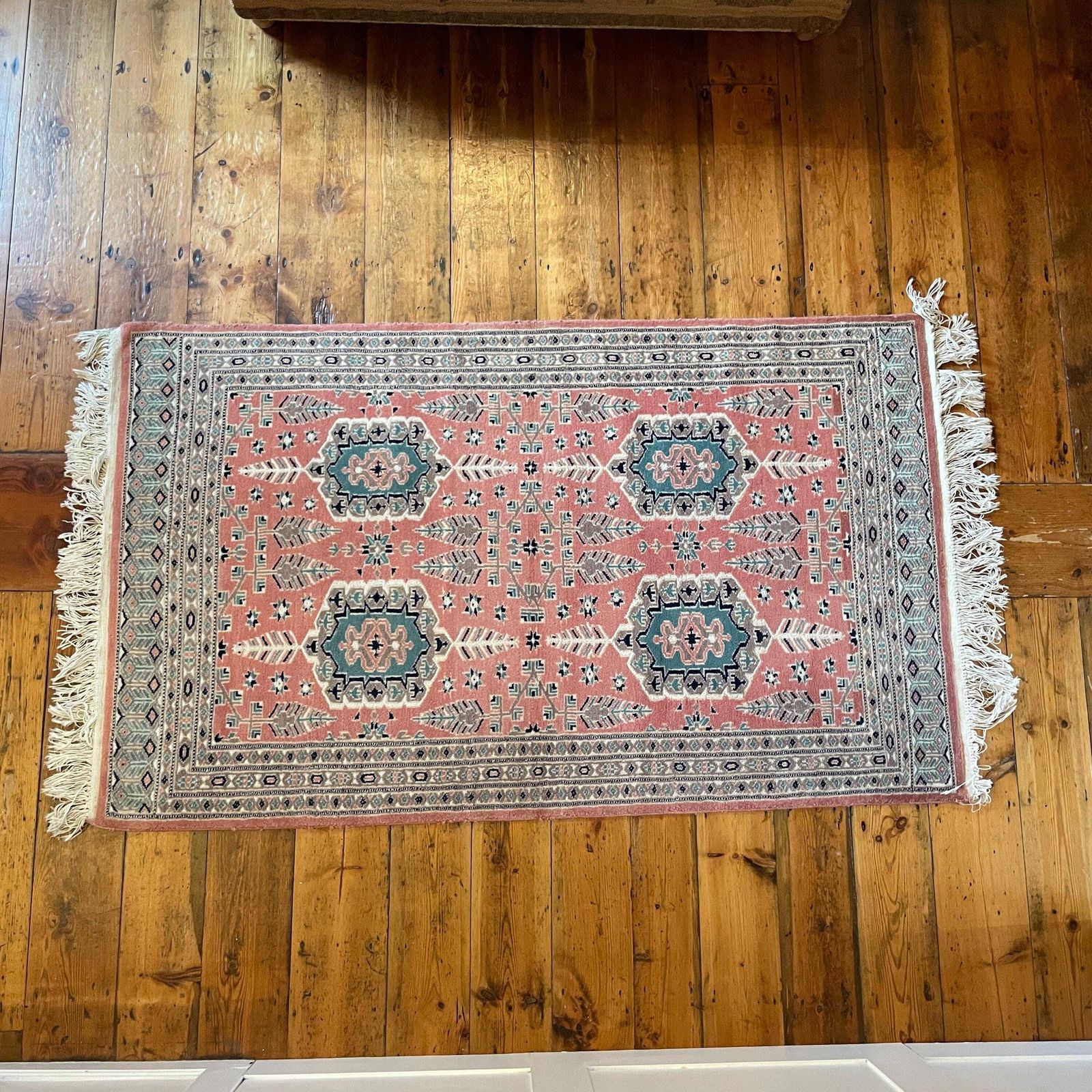 photo furniture Antique Woven Rug Carpet Mat Rectangle Wool Vintage Pattern Bokhara Woven Floor Mat Handmade Textile Patterned Pattern 97x180cm Pink Blue