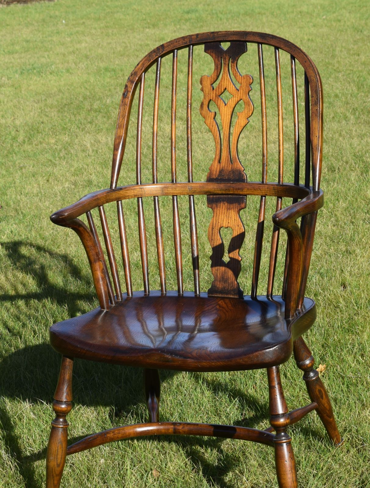 Antique Windsor Arm Chair, 1900s photo 395.0