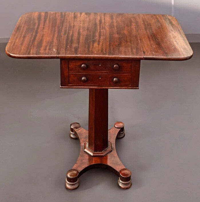 Victorian Mahogany Lamp Table, Side Table. With Drawer