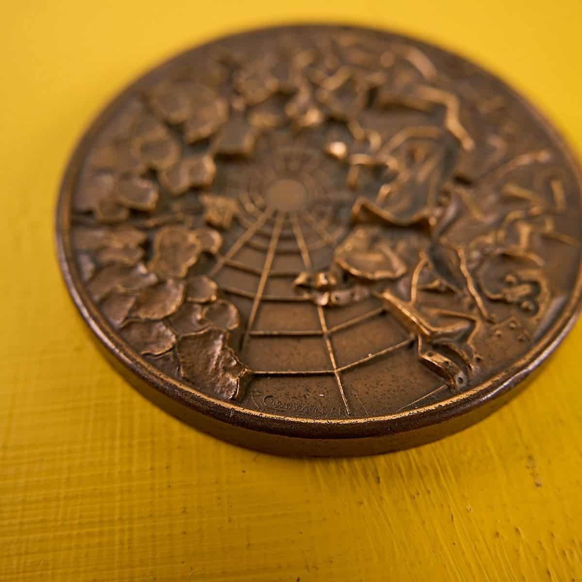 Bronze Medal Gadget Savings Bank Of Padova And Rovigo, 1982 photo furniture