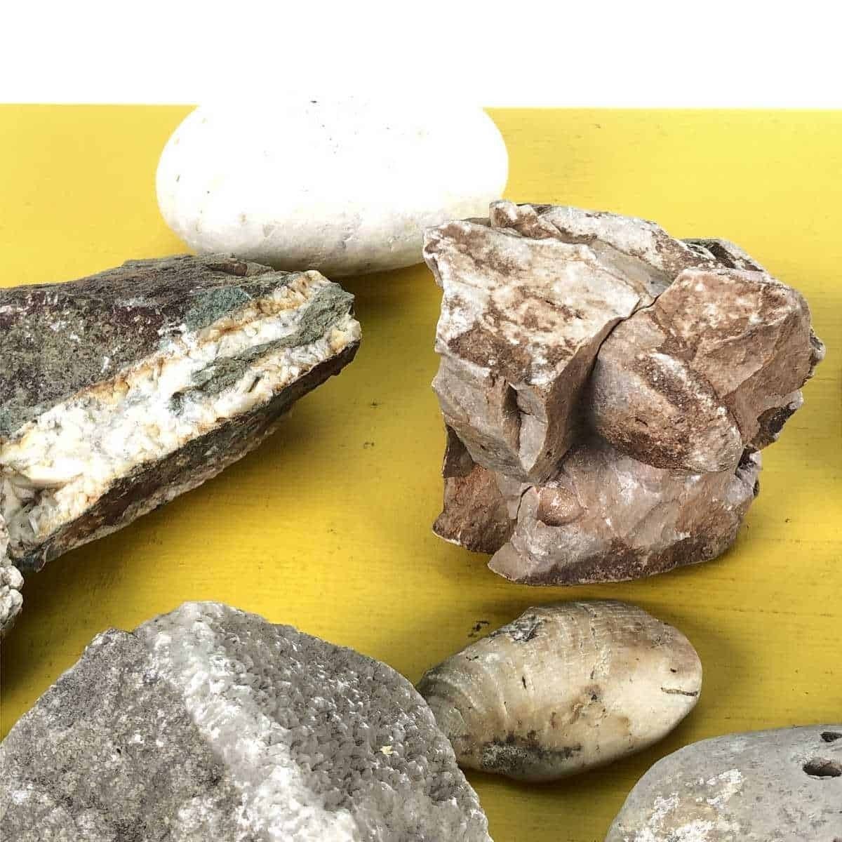 Lot Of Collectible Stones And Minerals photo vinterior