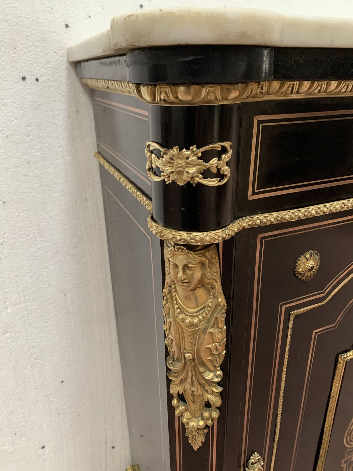 photo vinterior Napoleon III Wood And Brass Marquetry Sideboard 19th Century