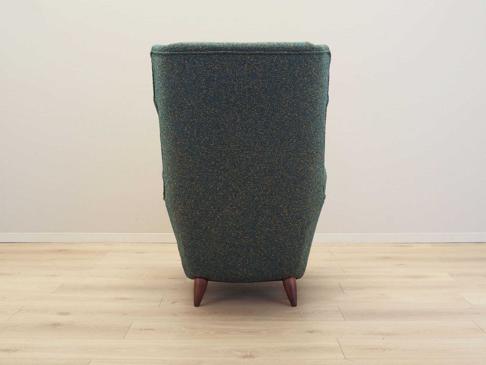 Lounge Armchair, Italian Design, 1970s, Production: Italy photo vinterior