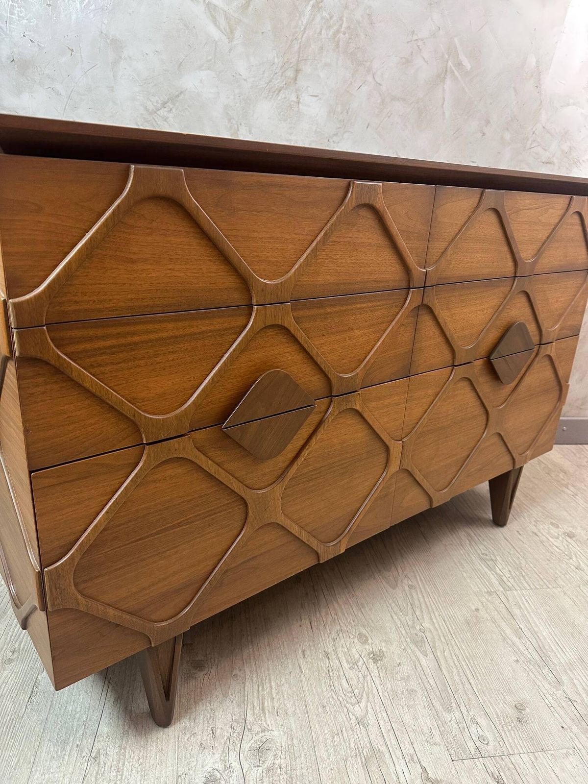 photo vinterior Contemporary Chest Of Drawers