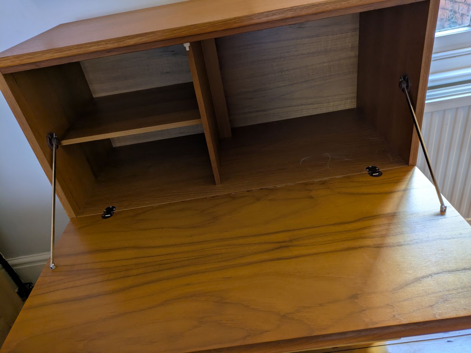 Beaver And Tapley Wall Mounted Cupboard With Dividers For Workstation Or Cocktail Bar photo furniture